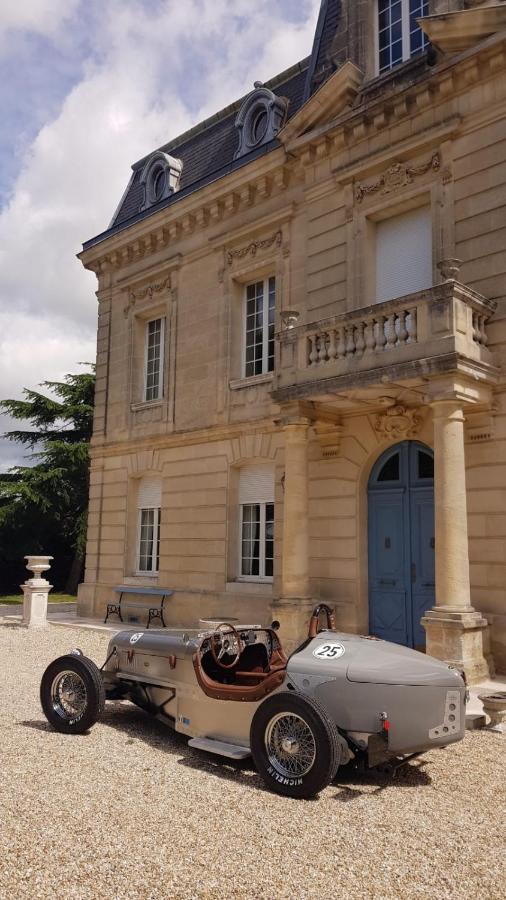 Villa Entiere Du Chateau Lacroix De Civrac 3 Ch, 3 Sdb, Piscine Xxl,Sauna, 4 Etoiles,7 Pers מראה חיצוני תמונה